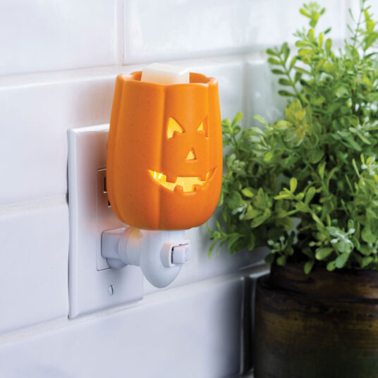 Jack O’ Lantern Pluggable Wax Warmer