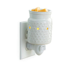 Load image into Gallery viewer, Hobnail Pluggable Wax Warmer
